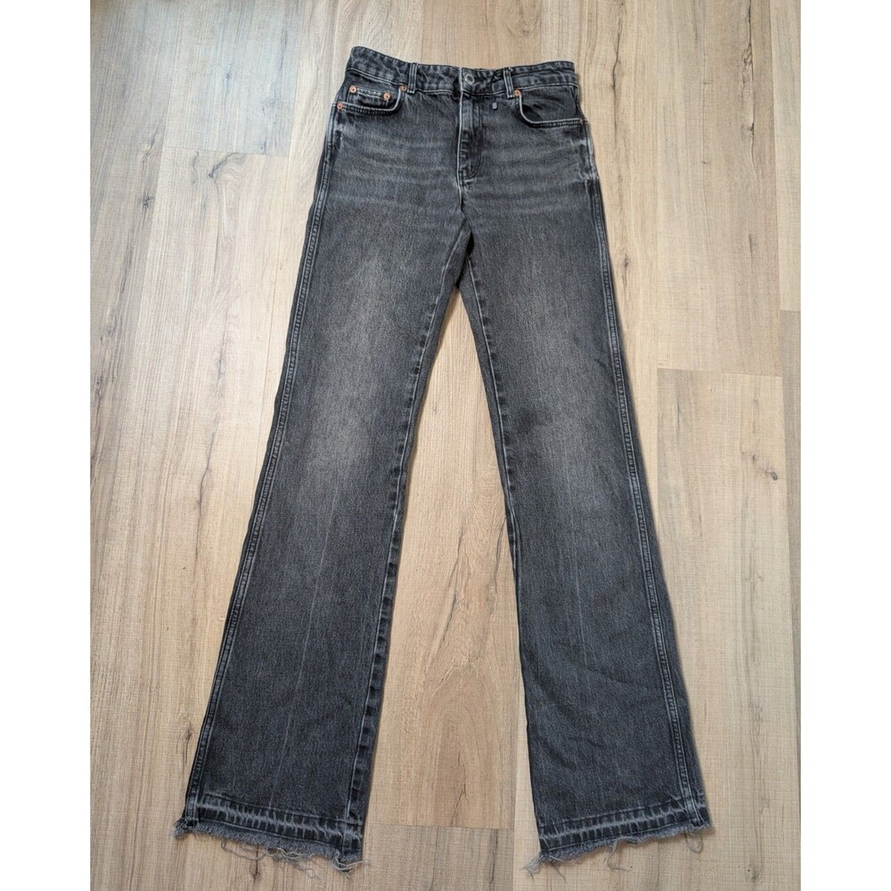 NWOT ZARA Size 2 Flare Jeans Faded Black Raw Hem Mid Rise Light Distress Edgy